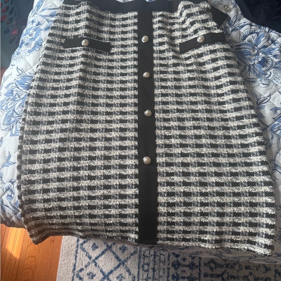 Messini Dresses & Skirts - Black and White Knee-Length Pencil Skirt for Work